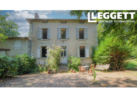 Dom na sprzedaż - Brigueuil, Francja, 145 m², 216 258 USD (832 594 PLN), NET-96580202