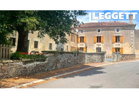 Dom na sprzedaż - Luchapt, Francja, 240 m², 239 129 USD (980 430 PLN), NET-97253515