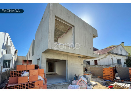 Dom na sprzedaż - Almada, Portugalia, 256 m², 701 565 USD (2 855 369 PLN), NET-101261440