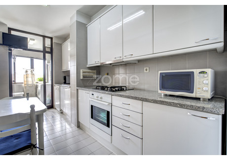 Mieszkanie na sprzedaż - Vila Nova De Gaia, Portugalia, 128 m², 368 724 USD (1 511 769 PLN), NET-97128560