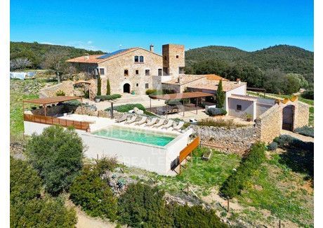 Dom na sprzedaż - Girona, Quart, Montnegre Girona, Quart, Montnegre Girona Quart, Hiszpania, 1152 m², 3 585 382 USD (14 664 213 PLN), NET-102336547