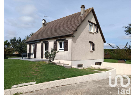 Dom na sprzedaż - Beaumont-Le-Roger, Francja, 105 m², 221 196 USD (849 391 PLN), NET-100112459