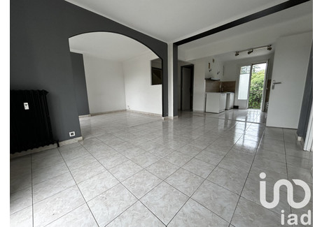 Mieszkanie na sprzedaż - Nimes, Francja, 69 m², 130 609 USD (526 352 PLN), NET-98086677