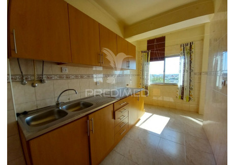 Mieszkanie na sprzedaż - Amora Seixal, Portugalia, 75 m², 198 679 USD (782 795 PLN), NET-96661702