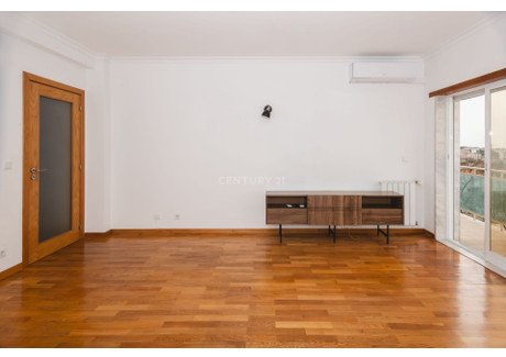 Mieszkanie do wynajęcia - Charneca De Caparica E Sobreda, Portugalia, 65 m², 1416 USD (5807 PLN), NET-102782429