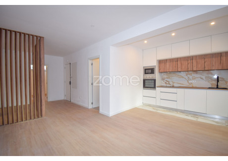 Mieszkanie na sprzedaż - Amadora, Portugalia, 98 m², 261 372 USD (1 011 508 PLN), NET-100695186