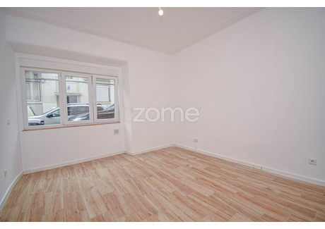 Mieszkanie na sprzedaż - Lisboa, Portugalia, 61 m², 210 359 USD (807 777 PLN), NET-80659384