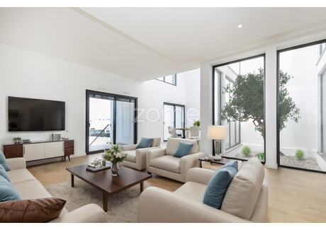 Dom na sprzedaż - Amadora, Portugalia, 180 m², 807 384 USD (3 253 757 PLN), NET-96379624