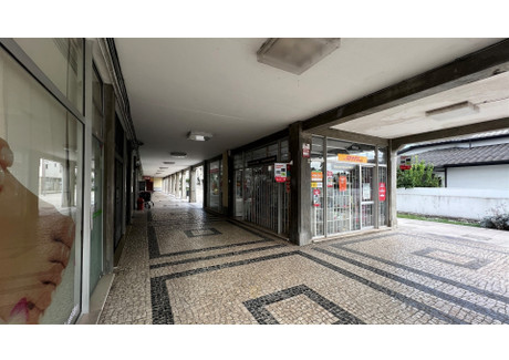 Komercyjne na sprzedaż - Porto, Maia, Moreira, Portugal Maia, Portugalia, 47 m², 48 295 USD (197 525 PLN), NET-93163321