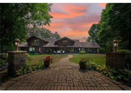 Dom na sprzedaż - 30047 Sunny Beach Road Grand Rapids, Usa, 496,38 m², 2 750 000 USD (10 560 000 PLN), NET-100455996