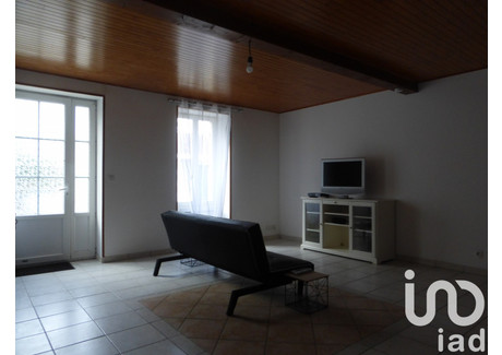 Dom na sprzedaż - Saint-Savin, Francja, 174 m², 192 206 USD (788 045 PLN), NET-99010791