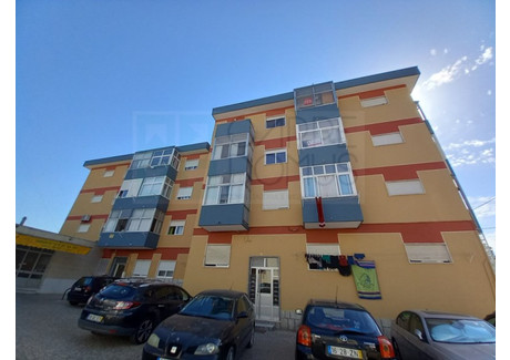 Mieszkanie na sprzedaż - Corroios, Portugalia, 60 m², 192 388 USD (779 173 PLN), NET-97034579