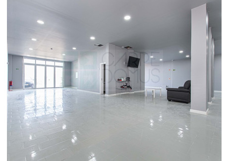 Magazyn na sprzedaż - Alverca Do Ribatejo E Sobralinho, Portugalia, 224 m², 434 571 USD (1 664 408 PLN), NET-97898953