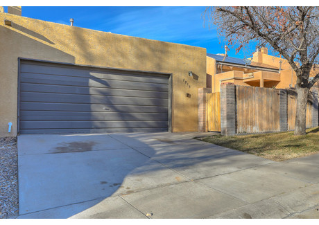 Dom na sprzedaż - 7213 Bobwhite Lane NE Albuquerque, Usa, 182,93 m², 254 900 USD (1 039 992 PLN), NET-95934348