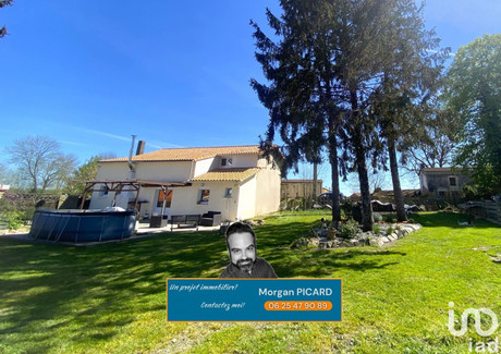 Dom na sprzedaż - Chantonnay, Francja, 134 m², 215 505 USD (825 384 PLN), NET-96711951