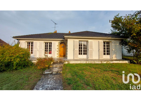 Dom na sprzedaż - Buzancais, Francja, 88 m², 102 958 USD (394 330 PLN), NET-100848594