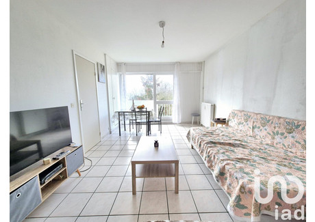 Mieszkanie na sprzedaż - Cergy, Francja, 67 m², 166 232 USD (681 553 PLN), NET-102727843