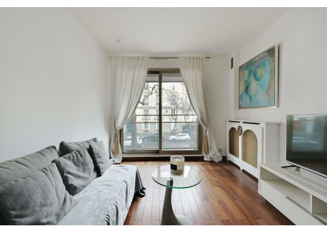 Mieszkanie do wynajęcia - Avenue de Wagram Paris, Francja, 40 m², 2498 USD (10 017 PLN), NET-101373059