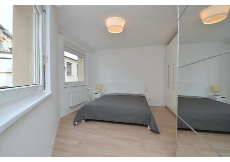 Mieszkanie do wynajęcia - Nikolausstraße Stuttgart, Niemcy, 60 m², 2050 USD (8507 PLN), NET-102625078