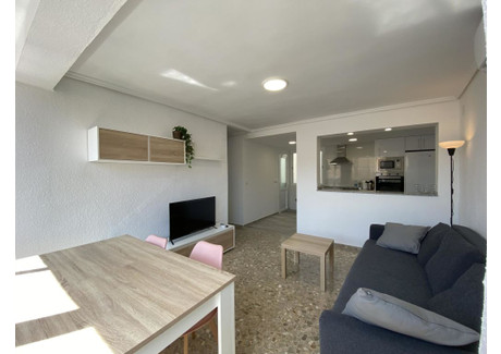 Mieszkanie do wynajęcia - Calle Jose Benlliure Valencia, Hiszpania, 45 m², 1936 USD (7629 PLN), NET-95211403