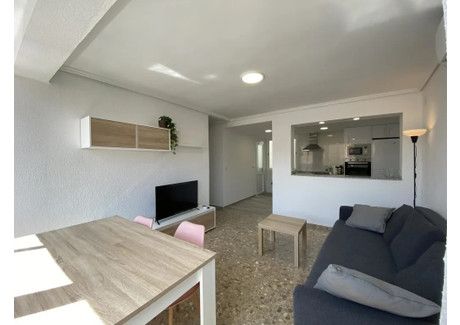 Mieszkanie do wynajęcia - Calle Jose Benlliure Valencia, Hiszpania, 45 m², 1856 USD (7610 PLN), NET-95211403