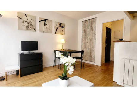 Mieszkanie do wynajęcia - Rue Lamarck Paris, Francja, 25 m², 1716 USD (7120 PLN), NET-95683208