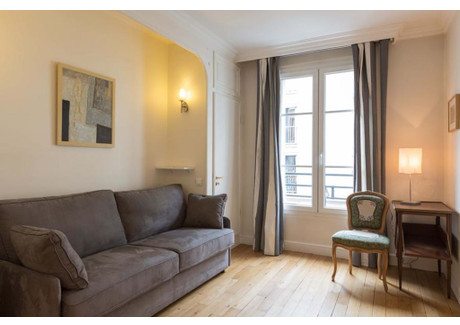 Mieszkanie do wynajęcia - Rue de la Comète Paris, Francja, 48 m², 2306 USD (9084 PLN), NET-95765553