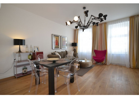 Mieszkanie do wynajęcia - Alser Straße Vienna, Austria, 50 m², 2139 USD (8619 PLN), NET-95765575