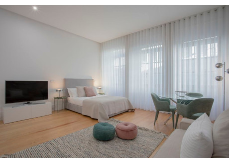 Mieszkanie do wynajęcia - Rua do Almada Porto, Portugalia, 40 m², 1637 USD (6564 PLN), NET-97736402