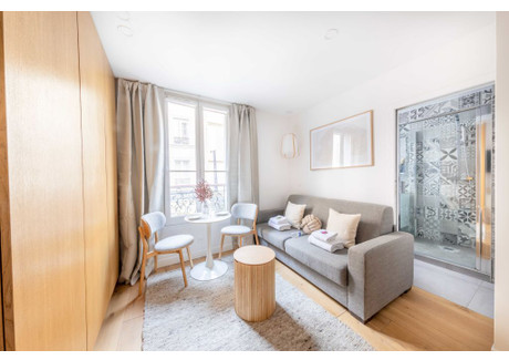 Mieszkanie do wynajęcia - Rue Rennequin Paris, Francja, 18 m², 1957 USD (8004 PLN), NET-99742103