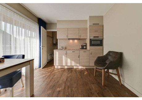 Mieszkanie do wynajęcia - Sparrenboslaan De Haan, Belgia, 24 m², 2405 USD (9235 PLN), NET-99870210