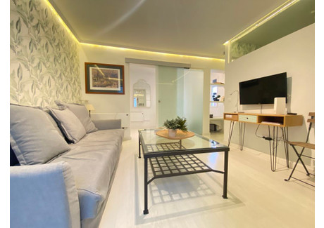 Mieszkanie do wynajęcia - Calle de San Lorenzo Madrid, Hiszpania, 60 m², 2052 USD (8084 PLN), NET-90902721