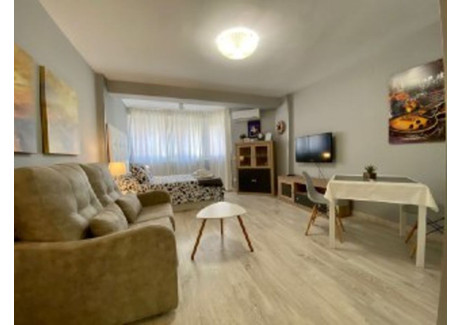 Mieszkanie do wynajęcia - Calle Gabarra Torre Del Mar, Hiszpania, 45 m², 1575 USD (6428 PLN), NET-93840660