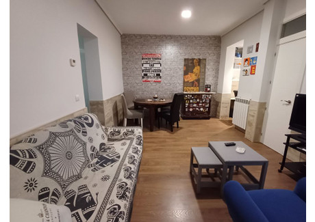 Mieszkanie do wynajęcia - Calle Manuel Aleixandre Madrid, Hiszpania, 41 m², 1359 USD (5353 PLN), NET-93944076