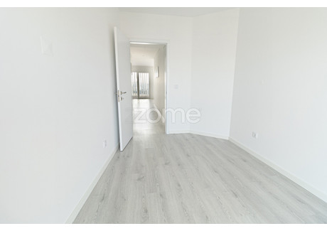 Mieszkanie na sprzedaż - Seixal, Portugalia, 66 m², 336 446 USD (1 302 048 PLN), NET-97848127