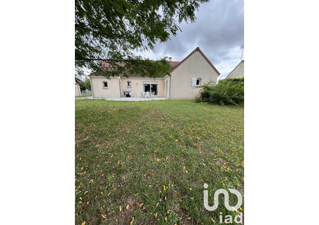 Dom na sprzedaż - Noyant-De-Touraine, Francja, 87 m², 208 919 USD (854 479 PLN), NET-100696143