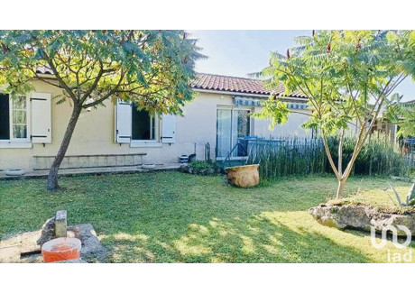 Dom na sprzedaż - Saintes, Francja, 122 m², 273 619 USD (1 078 058 PLN), NET-93408398