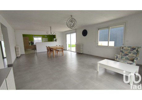 Dom na sprzedaż - La Roche-Blanche, Francja, 196 m², 349 344 USD (1 376 415 PLN), NET-94754708