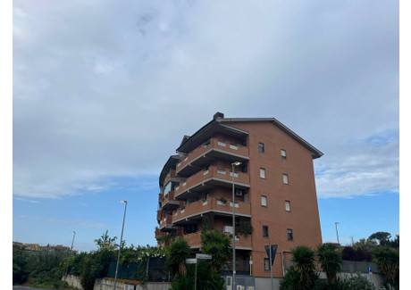 Mieszkanie na sprzedaż - Via Domenico Beneventano Roma, Włochy, 115 m², 271 405 USD (1 110 047 PLN), NET-101618691