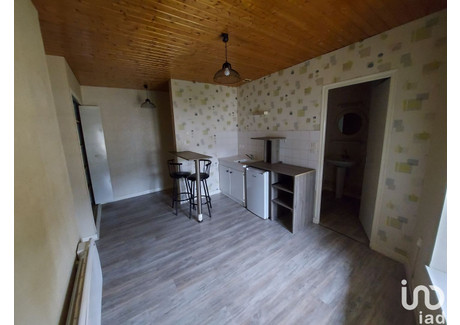 Mieszkanie na sprzedaż - Orgelet, Francja, 42 m², 62 781 USD (256 775 PLN), NET-100941271