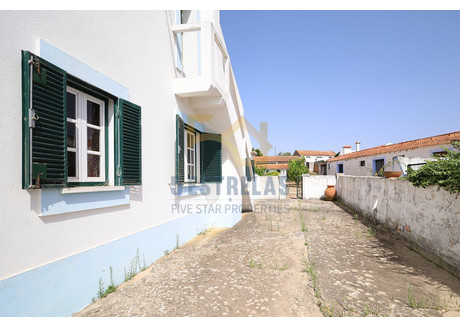 Komercyjne na sprzedaż - Lisboa, Azambuja, Aveiras de Baixo, Portugal Azambuja, Portugalia, 340 m², 517 741 USD (2 076 139 PLN), NET-98107484