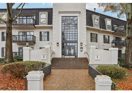 Mieszkanie na sprzedaż - 1210 Pine Heights Drive NE Atlanta, Usa, 116,04 m², 270 000 USD (1 098 900 PLN), NET-102853564