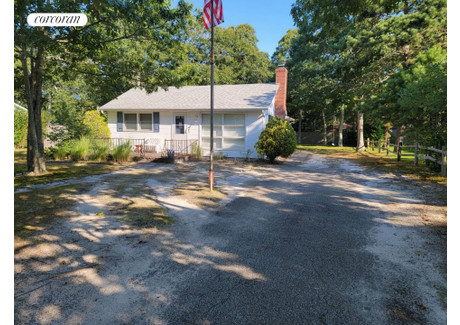 Komercyjne do wynajęcia - 55 Kyle Road Hampton Bays, Usa, 73,21 m², 2500 USD (10 050 PLN), NET-100372498