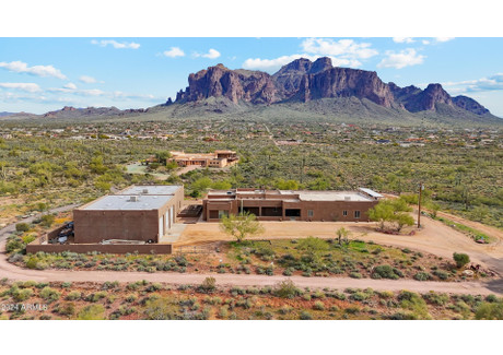 Dom na sprzedaż - 3285 N Mountain View Road Apache Junction, Usa, 850,06 m², 8 915 000 USD (36 997 250 PLN), NET-96470018