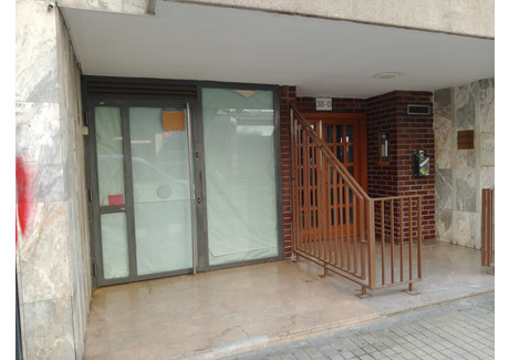 Komercyjne na sprzedaż - Zaragoza, Hiszpania, 190 m², 130 158 USD (532 346 PLN), NET-99724502