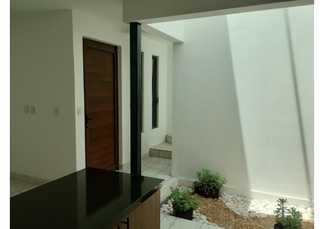 Dom na sprzedaż - X.e.j.c. Cuernavaca, Meksyk, 103 m², 126 069 USD (515 622 PLN), NET-98752044