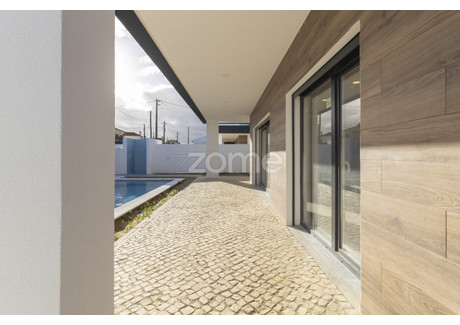 Dom na sprzedaż - Setúbal, Portugalia, 243 m², 737 196 USD (2 904 551 PLN), NET-94751859