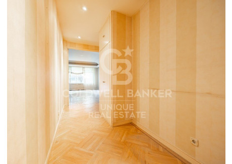 Dom na sprzedaż - Madrid, Madrid, Barrio de Salamanca, Castellana Madrid, Madrid, Barrio Madrid, Hiszpania, 243,96 m², 3 157 136 USD (12 691 687 PLN), NET-101835532