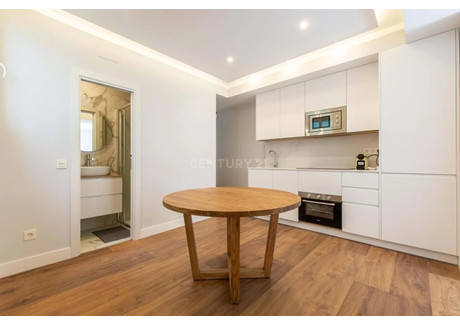 Mieszkanie na sprzedaż - Madrid, Hiszpania, 55 m², 635 947 USD (2 505 632 PLN), NET-97395816
