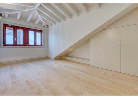 Mieszkanie na sprzedaż - Cedofeita, Santo Ildefonso, Sé, Miragaia, São Nico, Portugalia, 67 m², 432 024 USD (1 766 979 PLN), NET-96145665